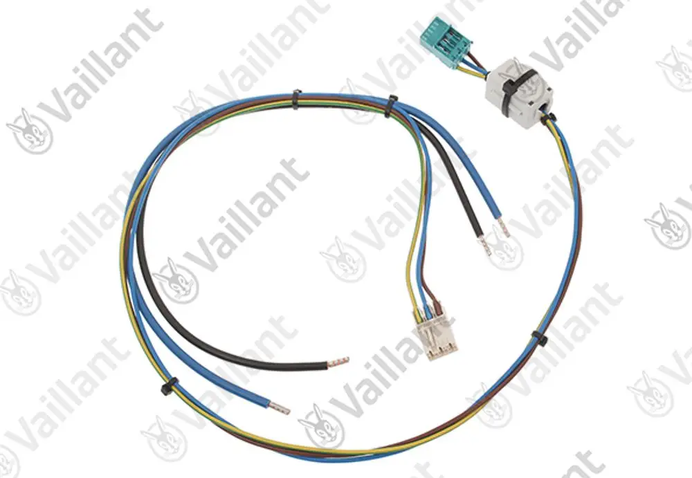 Vaillant Kabelbaum mit mehreren Drähten in verschiedenen Farben und Steckverbindern für die elektrische Leistungsverteilung.